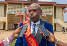 RDC : un chercheur de l’UNIKIS appelle à privilégier le leadership plutôt que la révision de la Constitution